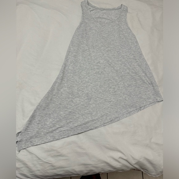 Lululemon Tie & Go Tank - Picture 6 of 9